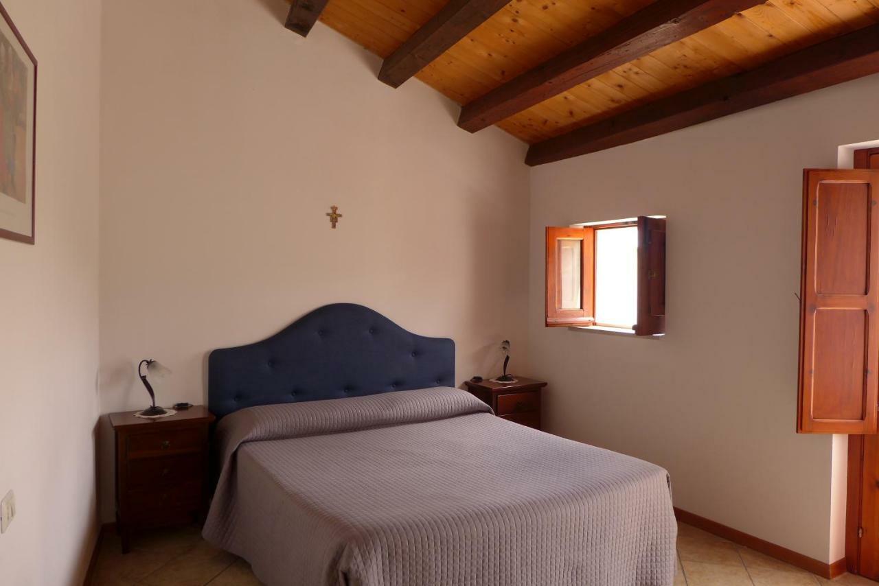 Bed and Breakfast La Suma Sumalia à Noto Extérieur photo